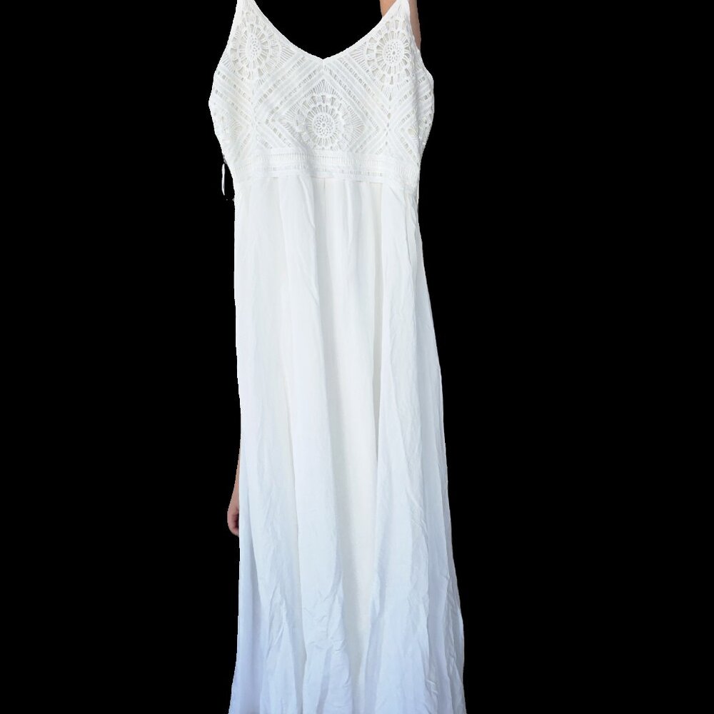 Mable Brand White Maternity Dress Great For Photoshoot